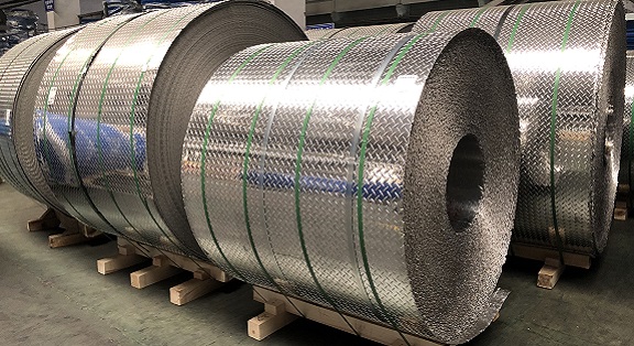 明泰鋁業-一條筋花紋（wén）鋁板