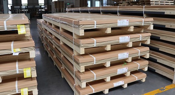 1060鋁板-散熱器外殼鋁板材料介（jiè）紹